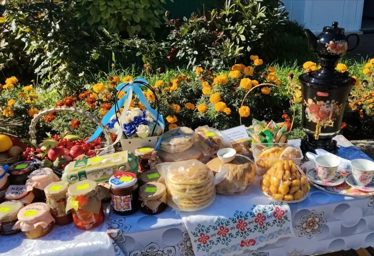 «Ромашка»да бәйрәм рухлы көзге ярминкә 