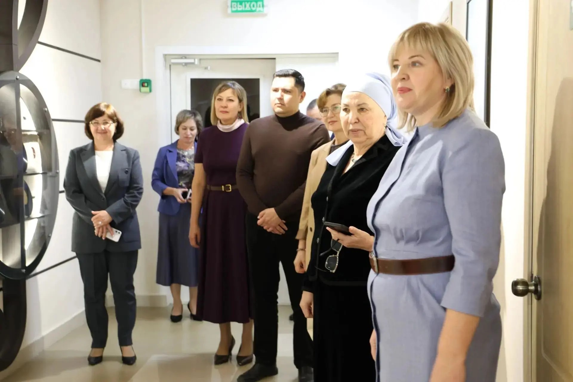 Актаныш гимназиясенең туган телне укыту һәм милли тәрбия тәҗрибәсе югары бәяләнде