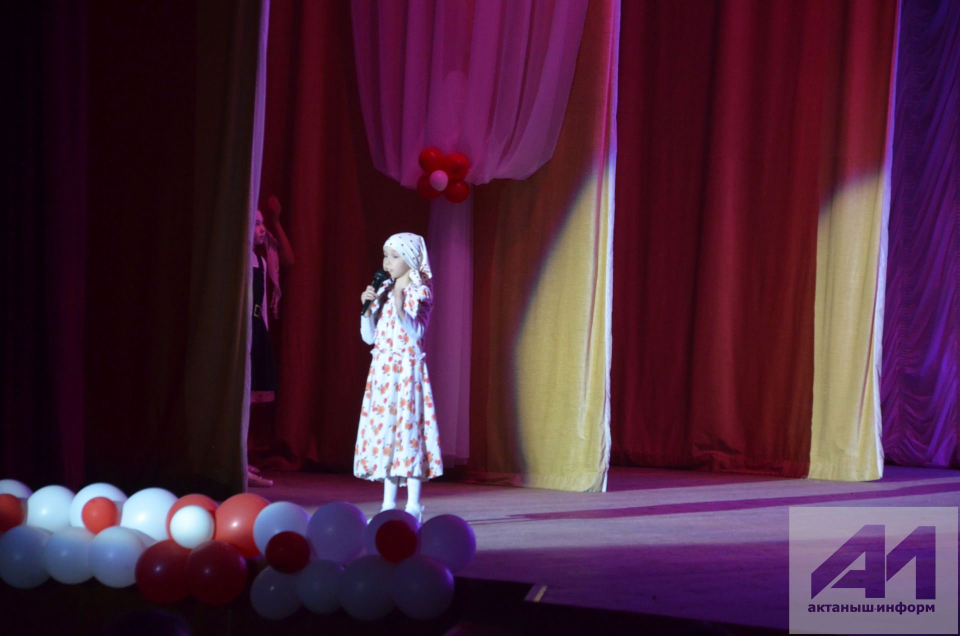 Актанышта инде өченче көн "Созвездие-Йолдызлык" фестивале утә (+Фотомизгелләр)