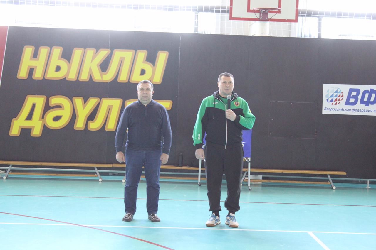 Бүген "Батыр" спорткомплексында төбәкара ачык волейбол турниры уза