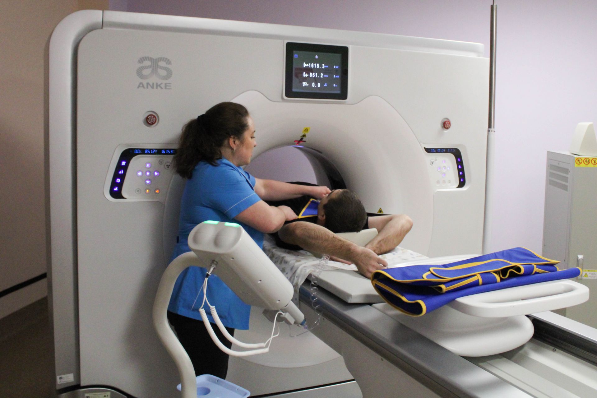 Чаллы шәһәре медицина белгечләре Актаныш табибларын томографта рентген контраст тикшерүенә өйрәтте