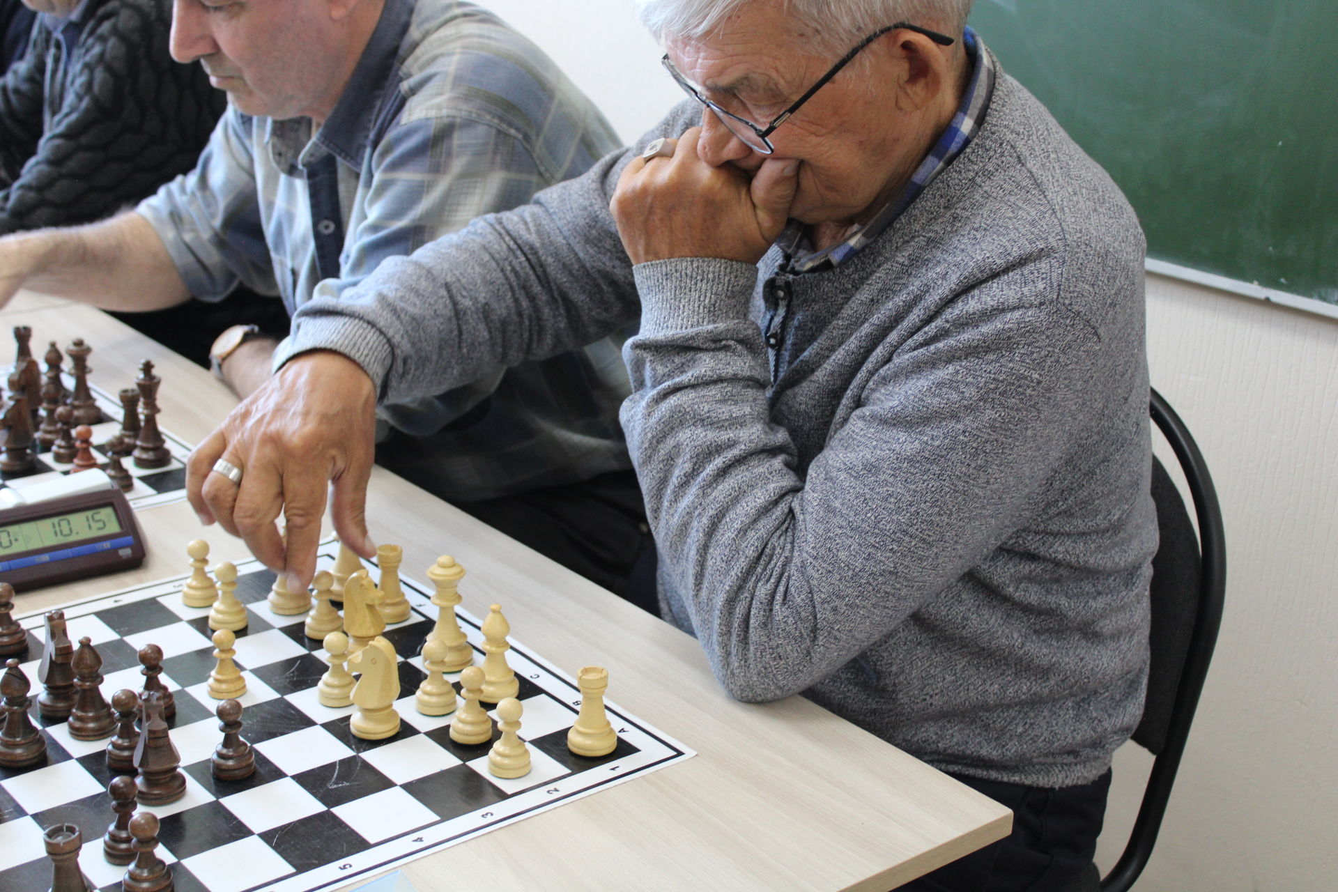Бөек Җиңүнең 77 еллыгына багышланган шахмат турниры гөрли(+БЕЗНЕҢ ФОТОРЕПОРТАЖ)