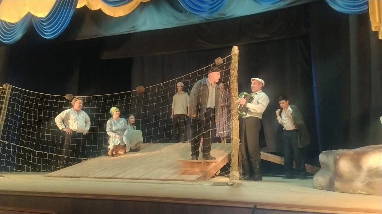 Мохтар Мутин исемендәге драма коллективлары смотрын 15 февральдә Иске Кормаш халык театры дәвам итә