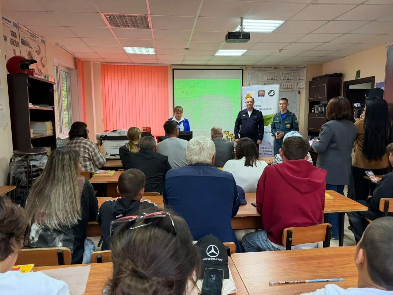 Автомобильче гаиләләр арасында «Буыннар старты» конкурсында Нуретдиновлар җиңде