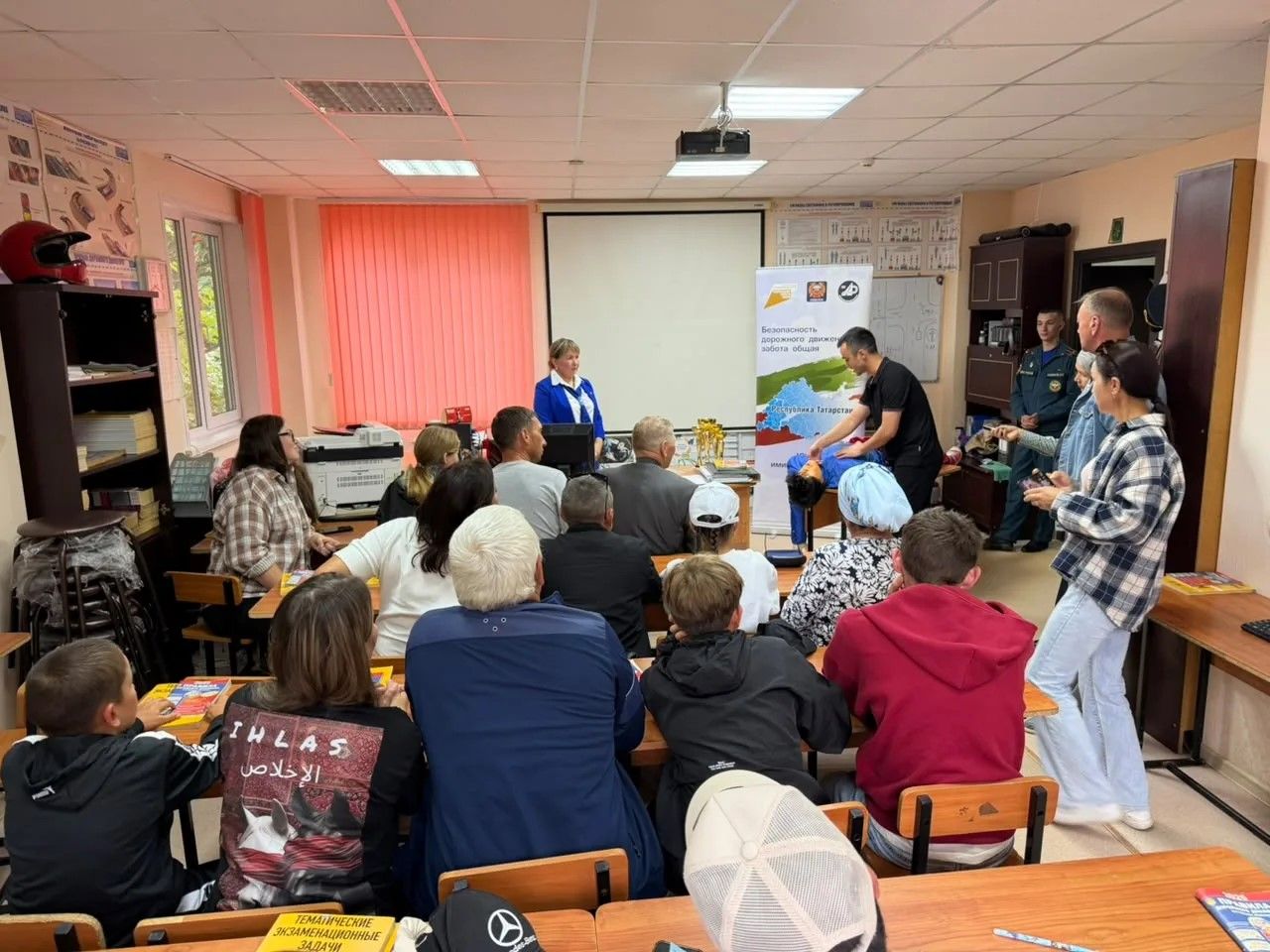Автомобильче гаиләләр арасында «Буыннар старты» конкурсында Нуретдиновлар җиңде