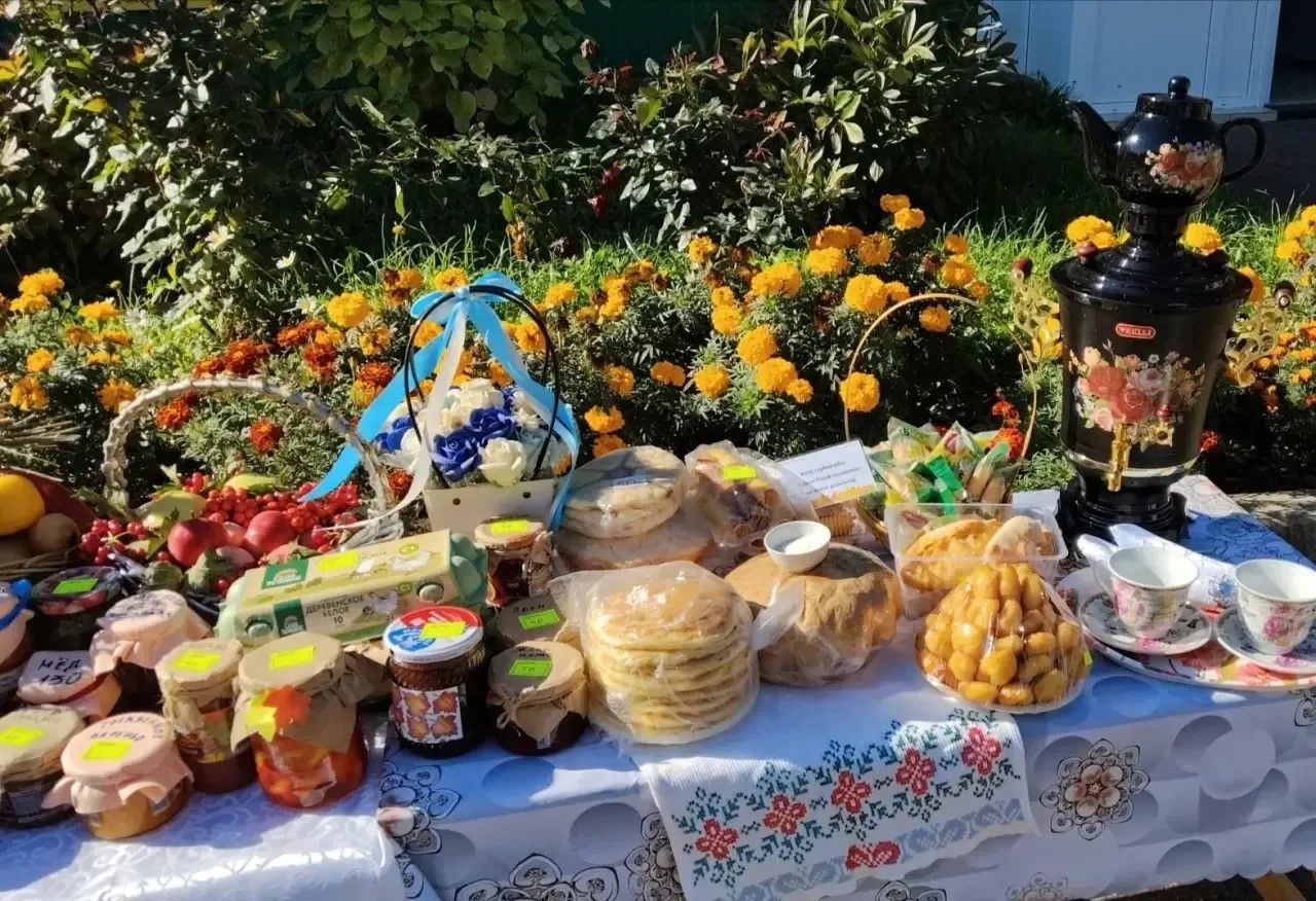 «Ромашка»да бәйрәм рухлы көзге ярминкә