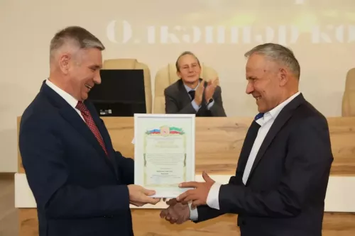 Бүген Актанышта Өлкәннәр ункөнлегенә старт бирелә