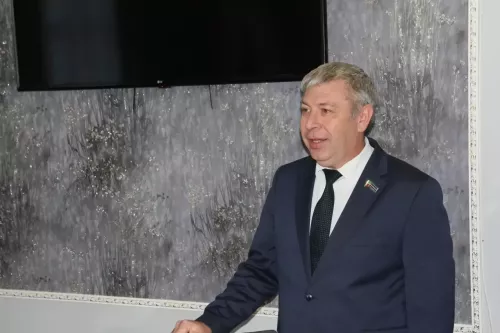 Автомобильчеләр көне уңаеннан «Актаныш АТХ» оешмасы хезмәткәрләрен котладылар