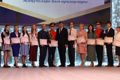 Илшат Вахитов: «Укучының уңышы – укытучының йөрәгенә май булып ята»