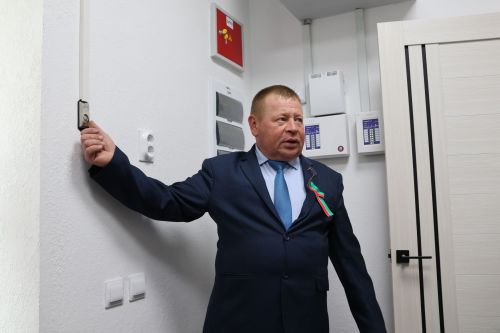 Татарстан көнендә Иске Байсарга бүләк – яңа социаль объект