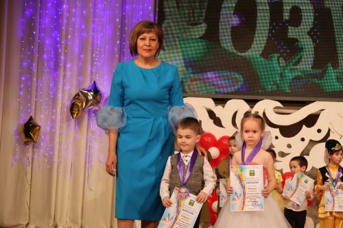 "Йолдызлык"та нәни йолдызчыклар кабынды!(БАРЛЫК ФОТОЛАР, БИК КҮП ФОТОРӘСЕМНӘР)