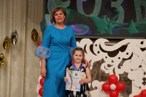 "Йолдызлык"та нәни йолдызчыклар кабынды!(БАРЛЫК ФОТОЛАР, БИК КҮП ФОТОРӘСЕМНӘР)