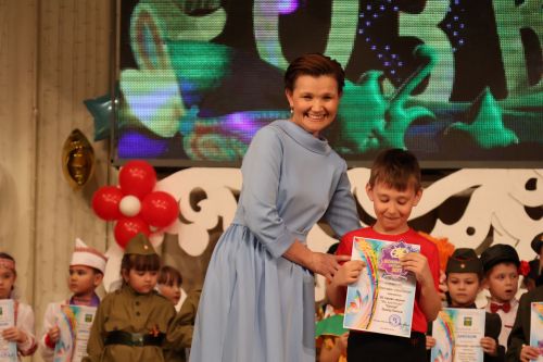 "Йолдызлык"та нәни йолдызчыклар кабынды!(БАРЛЫК ФОТОЛАР, БИК КҮП ФОТОРӘСЕМНӘР)