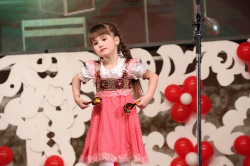 "Йолдызлык"та нәни йолдызчыклар кабынды!(БАРЛЫК ФОТОЛАР, БИК КҮП ФОТОРӘСЕМНӘР)
