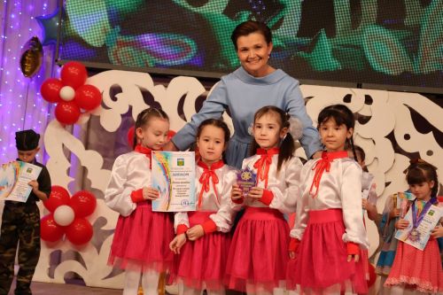 "Йолдызлык"та нәни йолдызчыклар кабынды!(БАРЛЫК ФОТОЛАР, БИК КҮП ФОТОРӘСЕМНӘР)