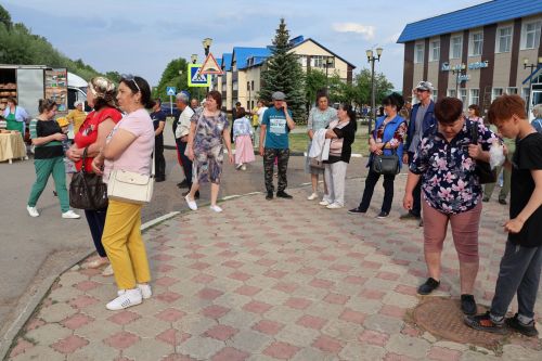 Районыбызда беренче тапкыр үткәрелүче Эшмәкәрләр ярминкәсеннән безнең фоторепортаж