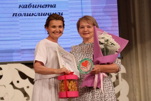 Районкүләм медицина хезмәткәрләре көненнән безнең репортаж