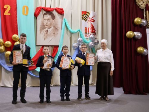 Халкым өчен тугры калырмын: Нур Баян исемендәге иҗат фестивале җиңүчеләре безнең фоторепортажда!