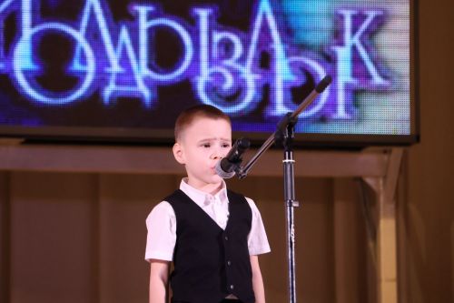 Актаныш күгендә яңа йолдызлар: "Йолдызлык-2026" эстрада фестивале Гала-концертыннан безнең репортаж
