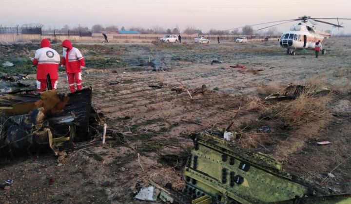 Иранда Украинаның пассажир самолеты егылып төшкән