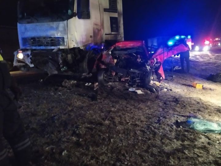 ФАҖИГА: Актаныш районыннан узучы М-7 трассасында куркыныч юл-транспорт авариясе