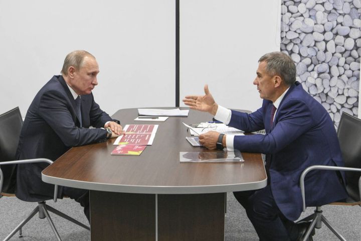 Дмитрий Песков Путин белән Миңнеханов мөнәсәбәтләрен бик ышанычлы булуын әйтте