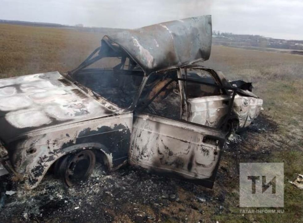 Что взорвали в татарстане. Янган машина. Машина загорелась на ходу недалеко от Дюртюлей.