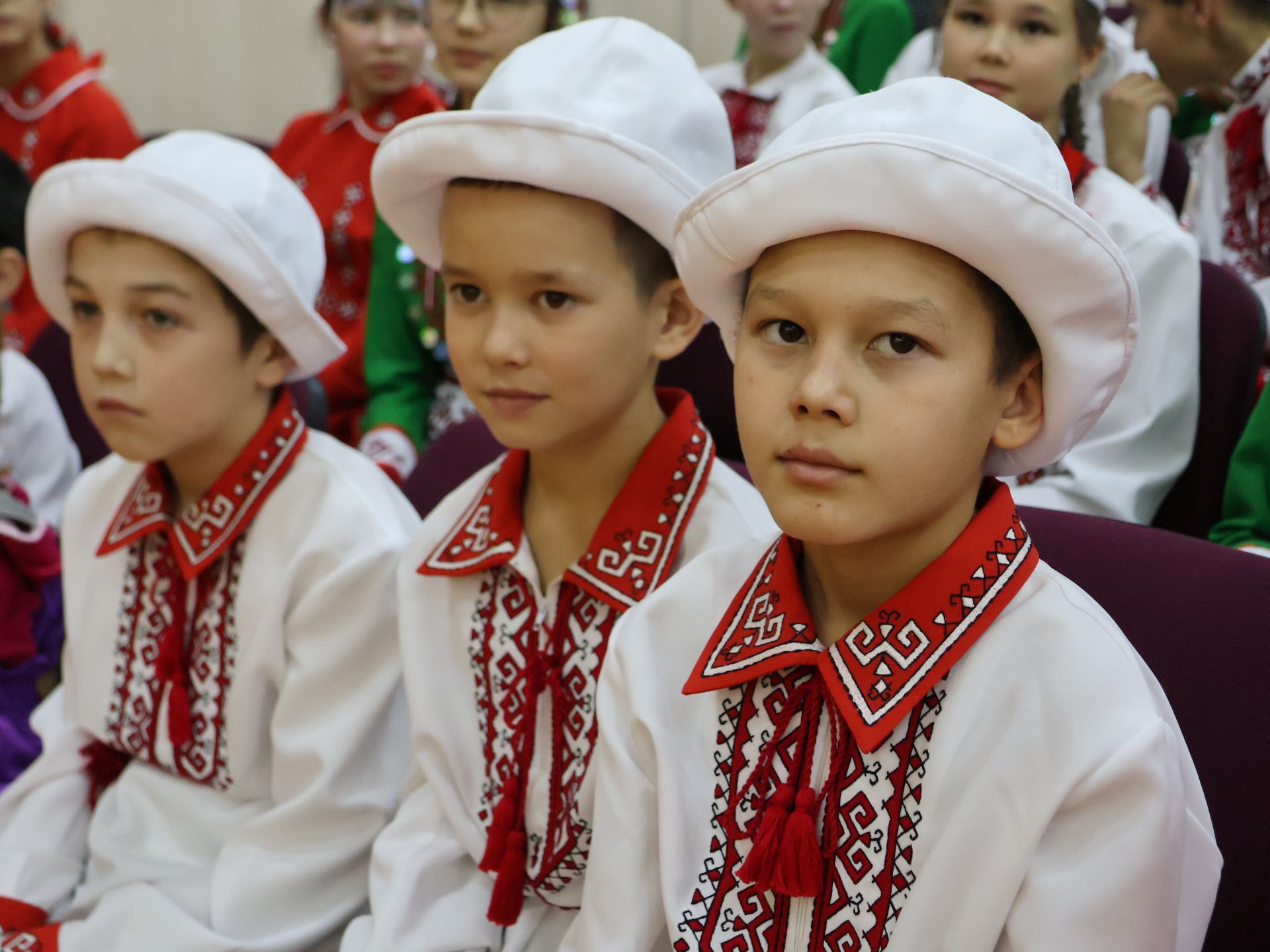 Актаныш, Минзәлә, Мөслимнең яшь сәнгать осталары «Мари салават күпере - 2024» фестивалендә көч сынаша