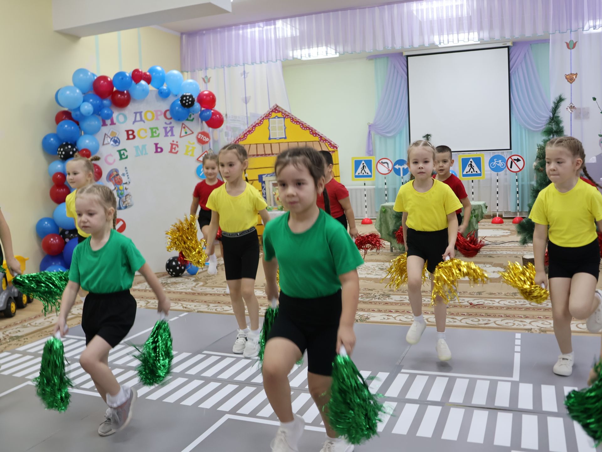 «Умырзая» балалар бакчасында «Бөтен гаилә белән юл буйлап» район конкурсына йомгак ясалды