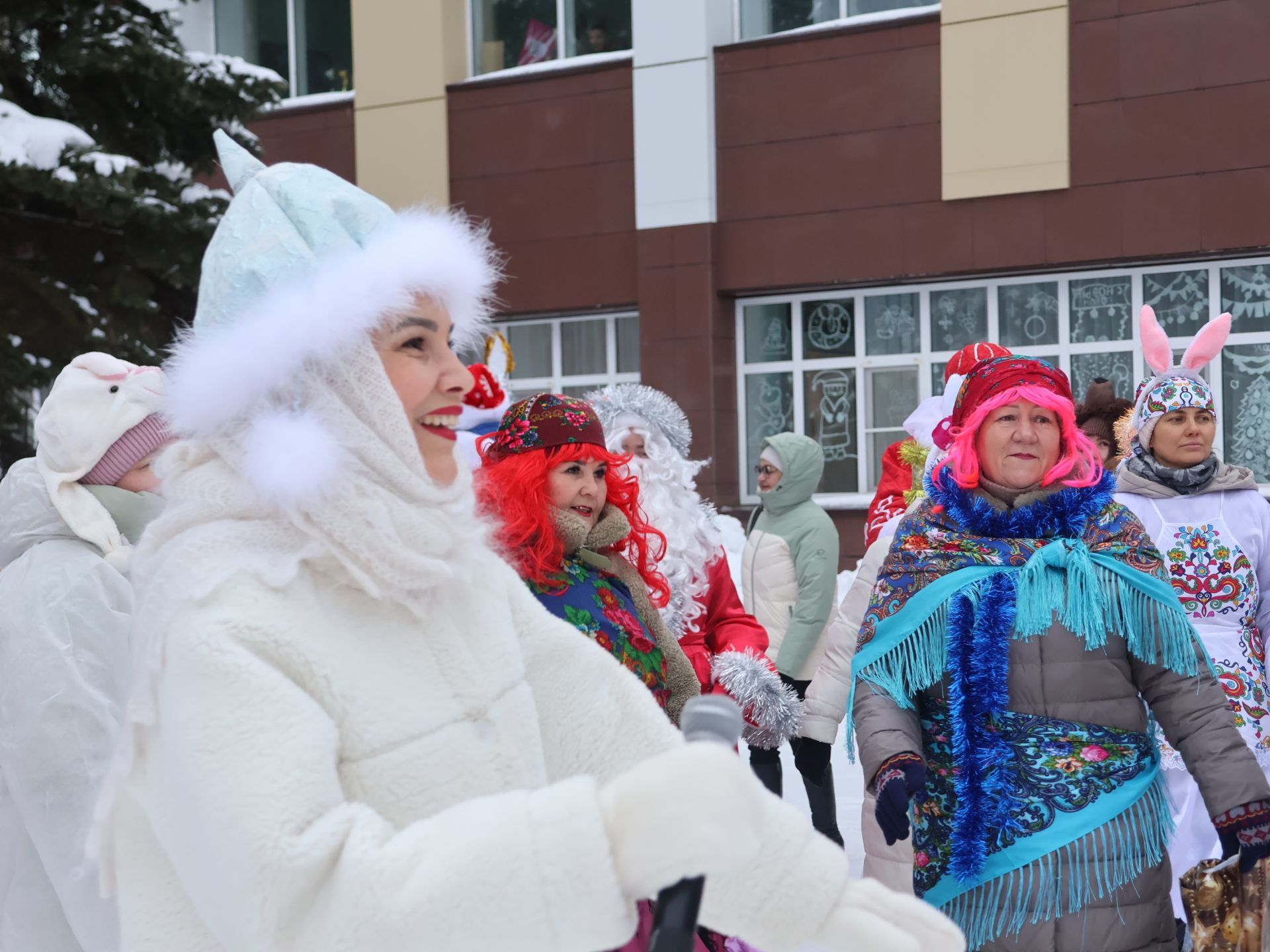 Актанышта Кыш бабайлар парады узды