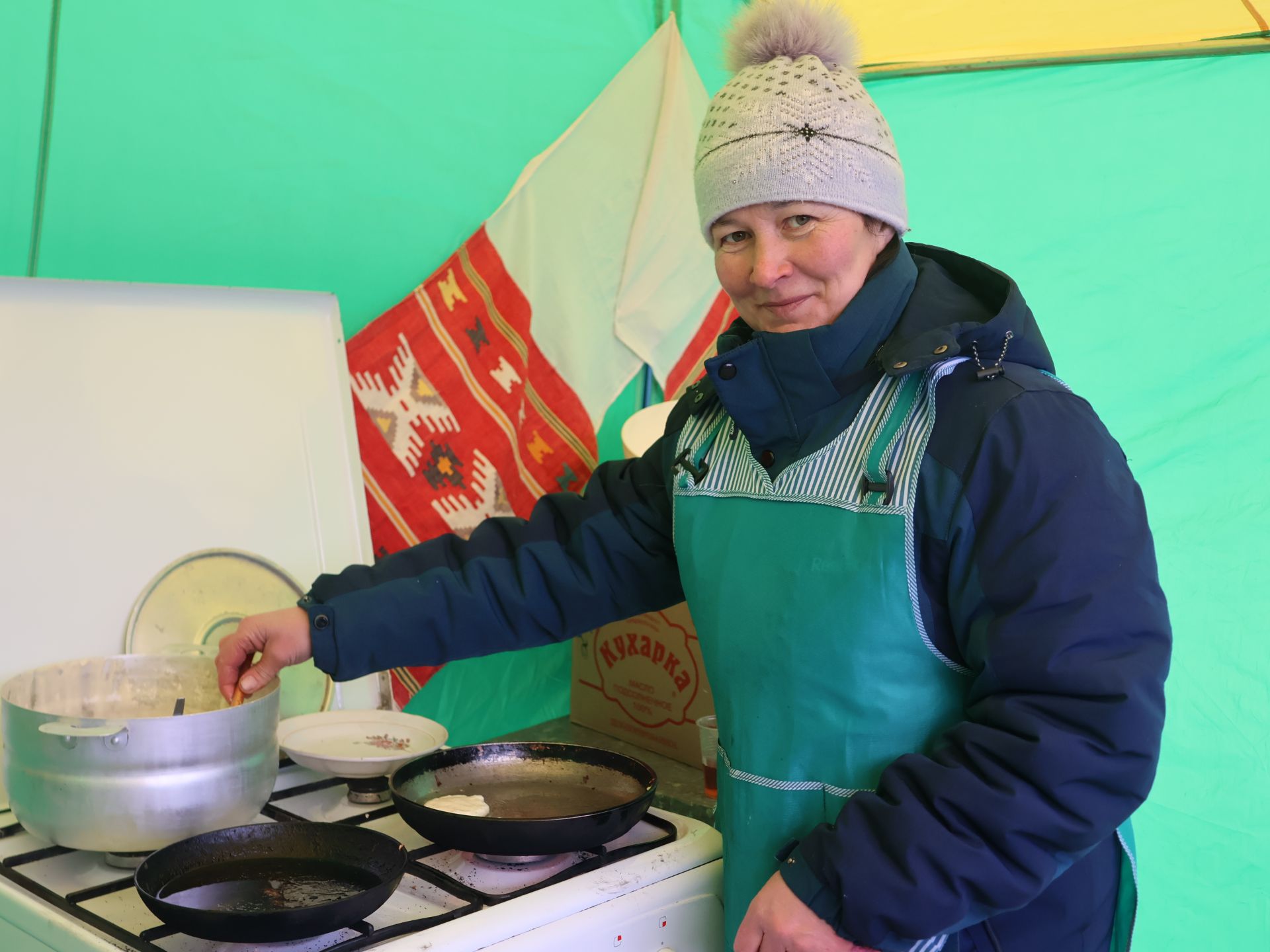 Яңача Яңа ел- Иске Кормашта күрше авыллар белән Кыш бабайлар парады оештырдылар