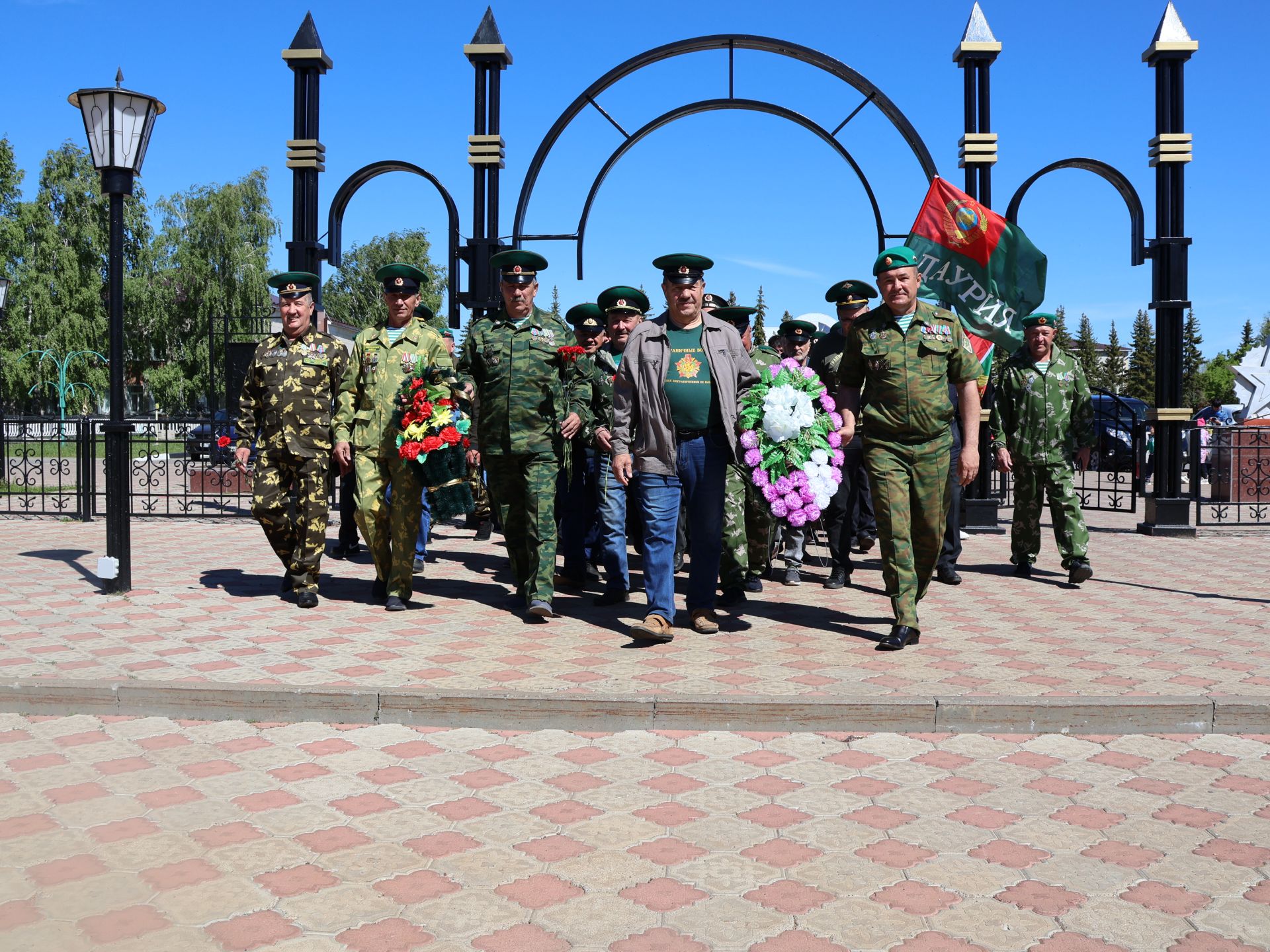 Актанышта узган Бөтенроссия чик сакчылары көненнән безнең фоторепортаж