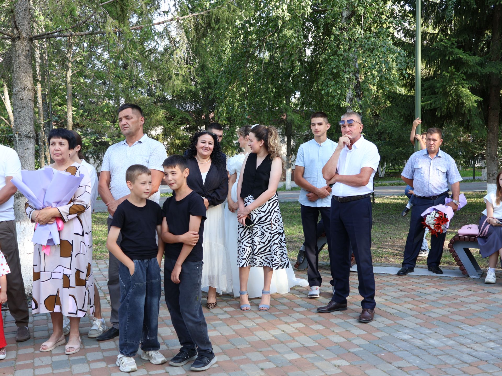 Без әле дә бергә, без әле дә матур: Бүген Актанышта Гаилә, мәхәббәт һәм тугрылык көнендә үрнәк парларны хөрмәтләделәр