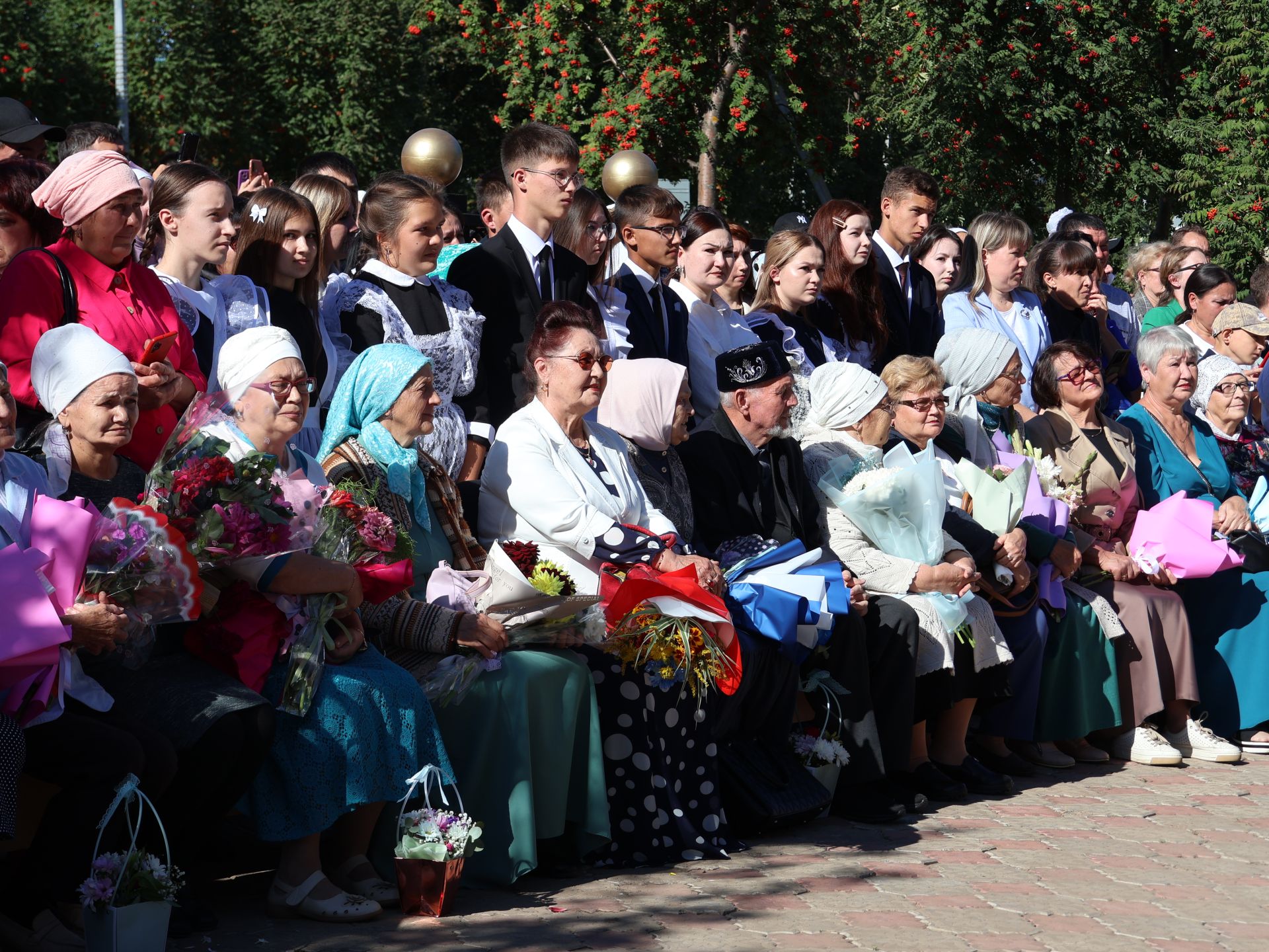 Яңартылган Актанышның беренче мәктәбендә Белем бәйрәме: Яңа уку елы котлы булсын!