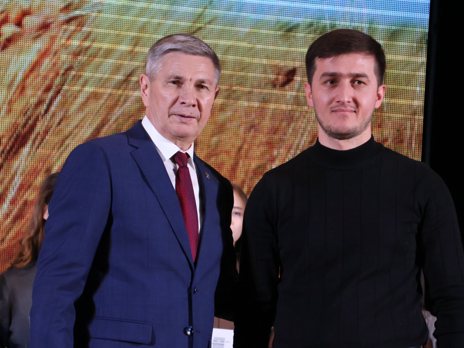 Безнең фоторепортаж: Алдынгылар слеты-2025