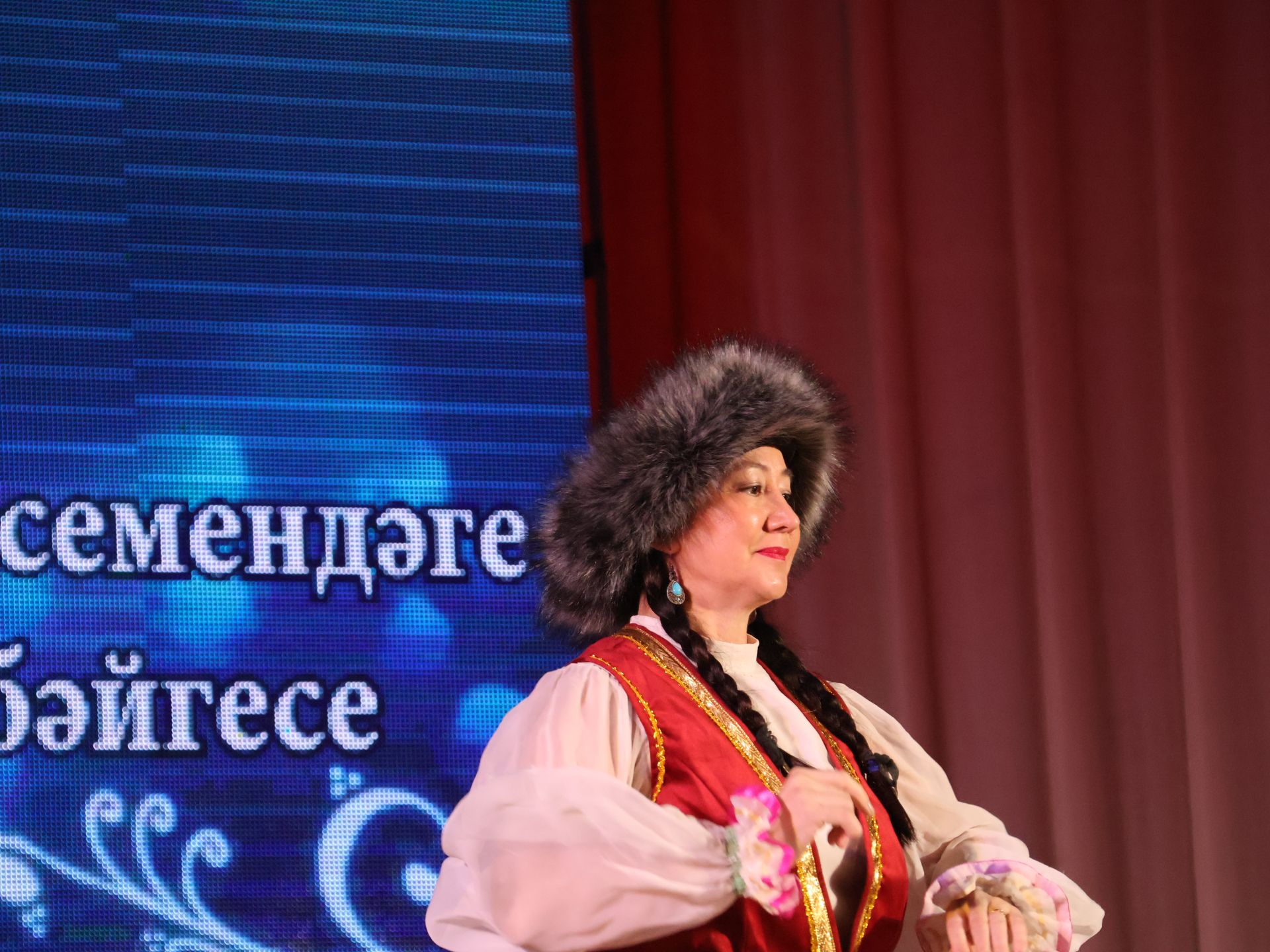 Азат Закиров исемендәге районкүләм бию конкурсыннан безнең репортаж