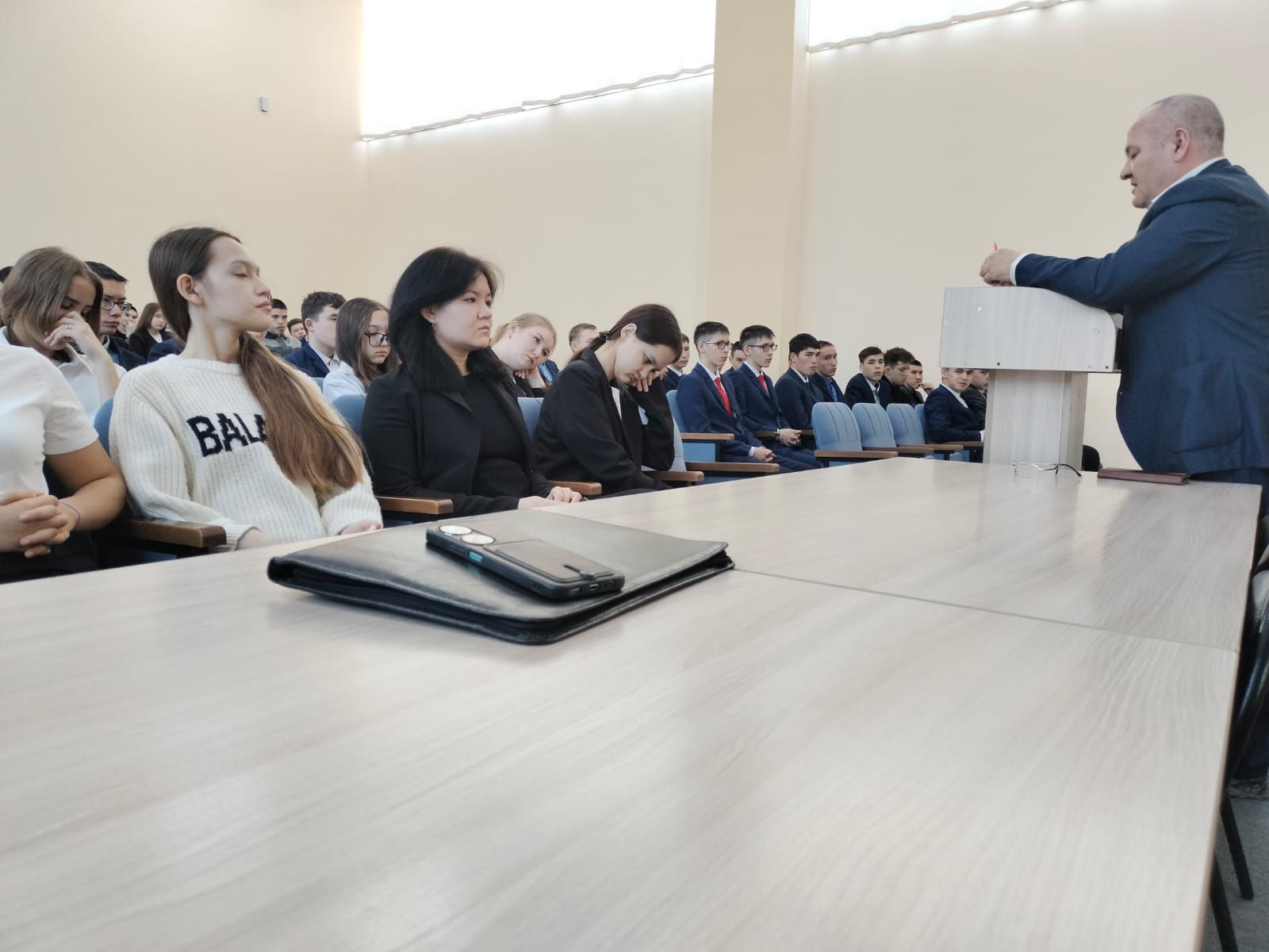 Студентларга язын мотоциклда куркынычсыз идарә итү кагыйдәләрен аңлатылды
