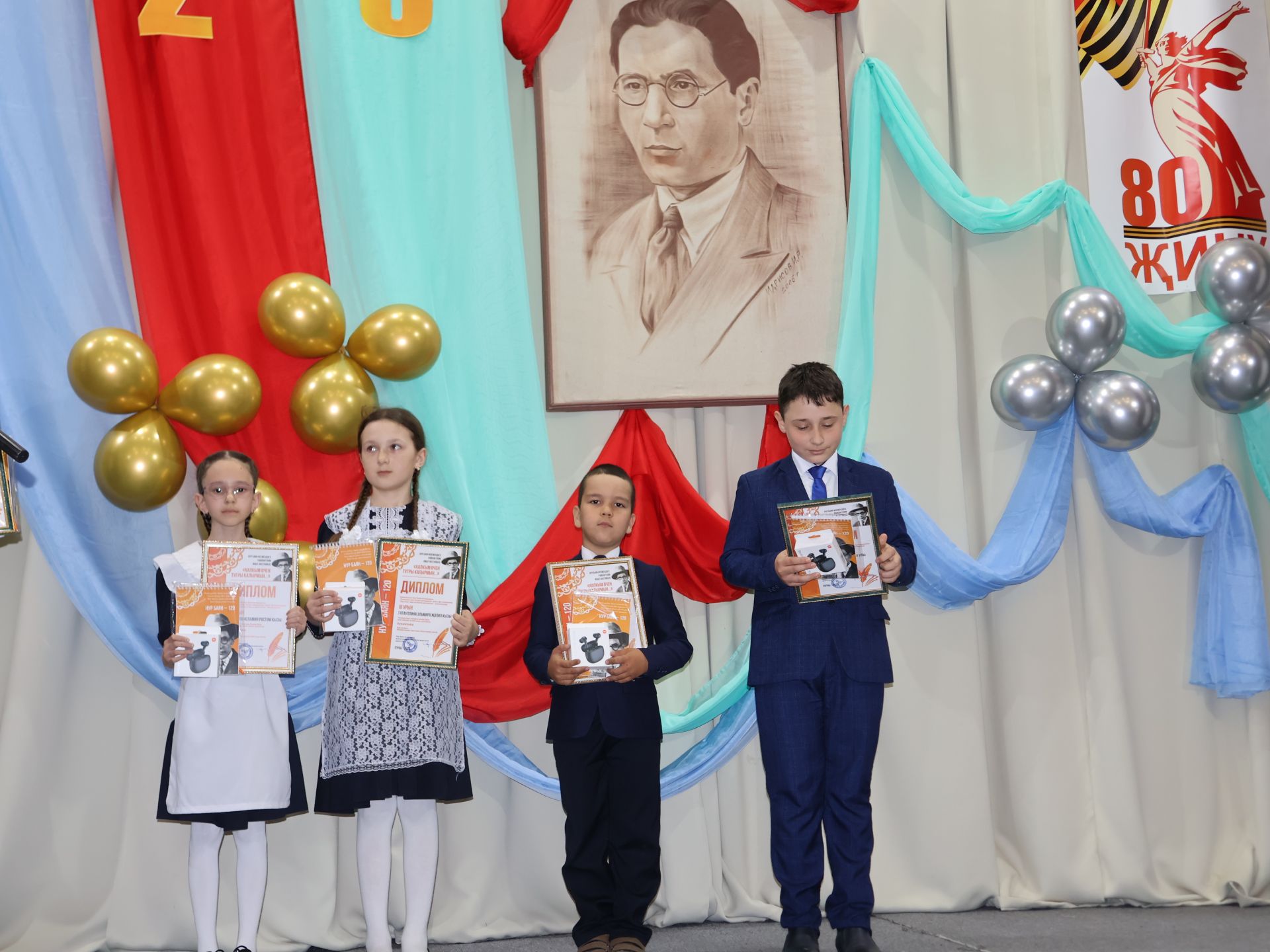 Халкым өчен тугры калырмын: Нур Баян исемендәге иҗат фестивале Гран-приена Ләйлә Нуриева лаек булды (репортаж)