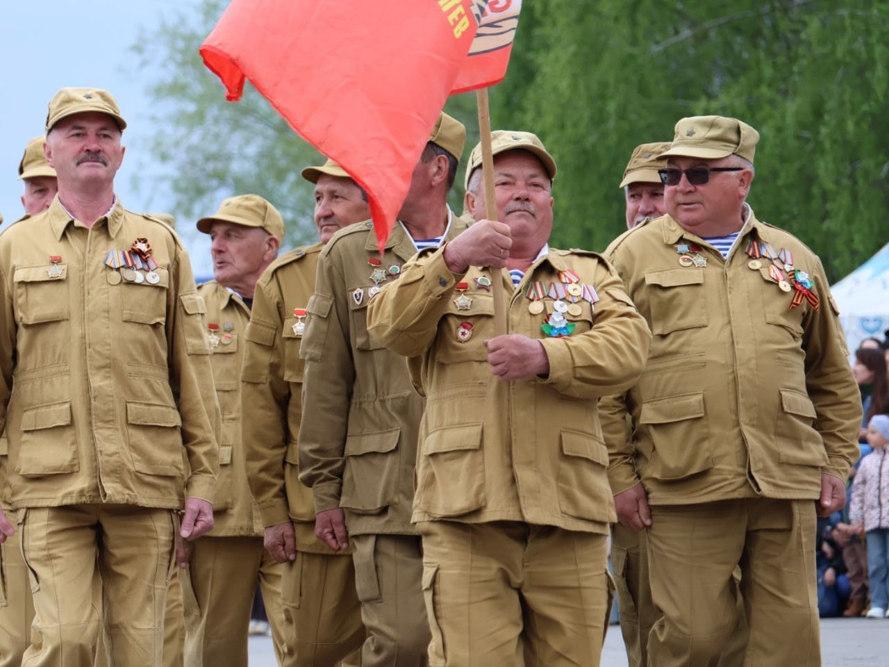 Батырлар даны мәңгелек!
