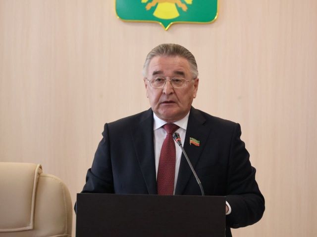 Актаныш районы башлыгы булып Ленар Зарипов сайланды