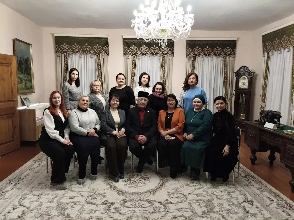 Фирүзә Мингазова: «Бүгенге архивчы –  тарихчы, юрист, программист һәм менеджер бер затта»