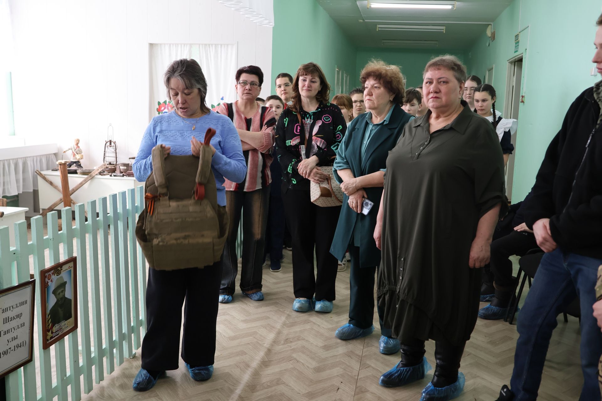 Батырлык ядкаре: Махсус хәрби операция батыры Илнар Гәрәевнең бронежилеты туган мәктәбенә кайтты