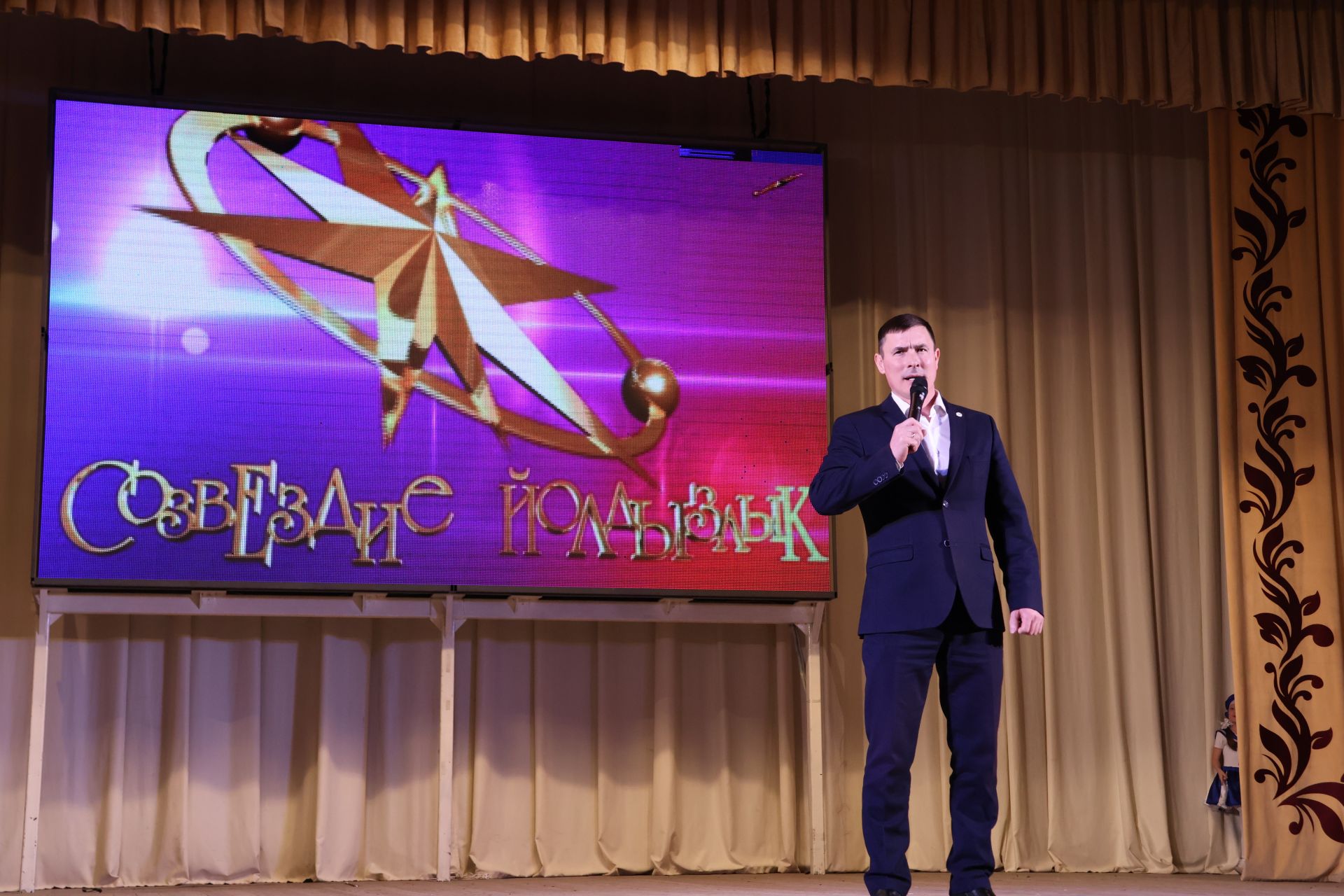 «Йолдызлык – 2026»: Балалар бакчалары гала-концертыннан безнең репортаж