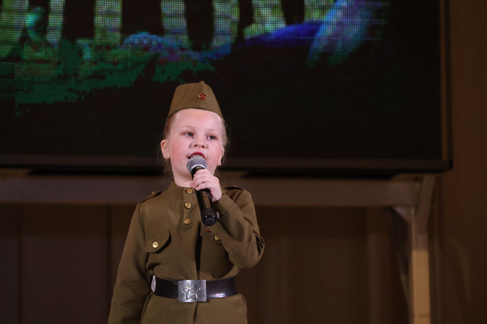 «Йолдызлык – 2026»: Балалар бакчалары гала-концертыннан безнең репортаж