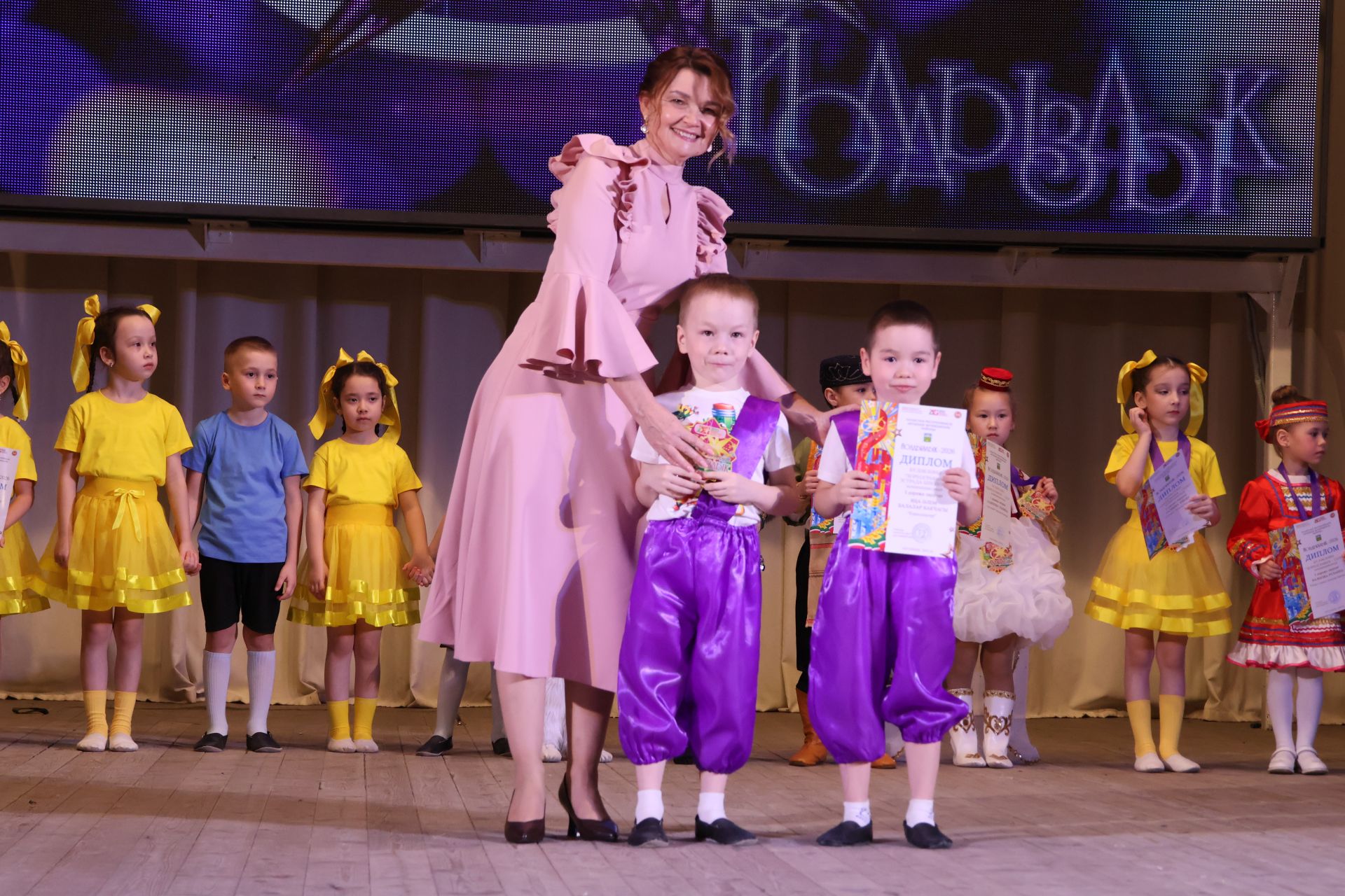 «Йолдызлык – 2026»: Актаныштагы муниципаль этапта «Әтәчкәй» балалар бакчасы җиңде