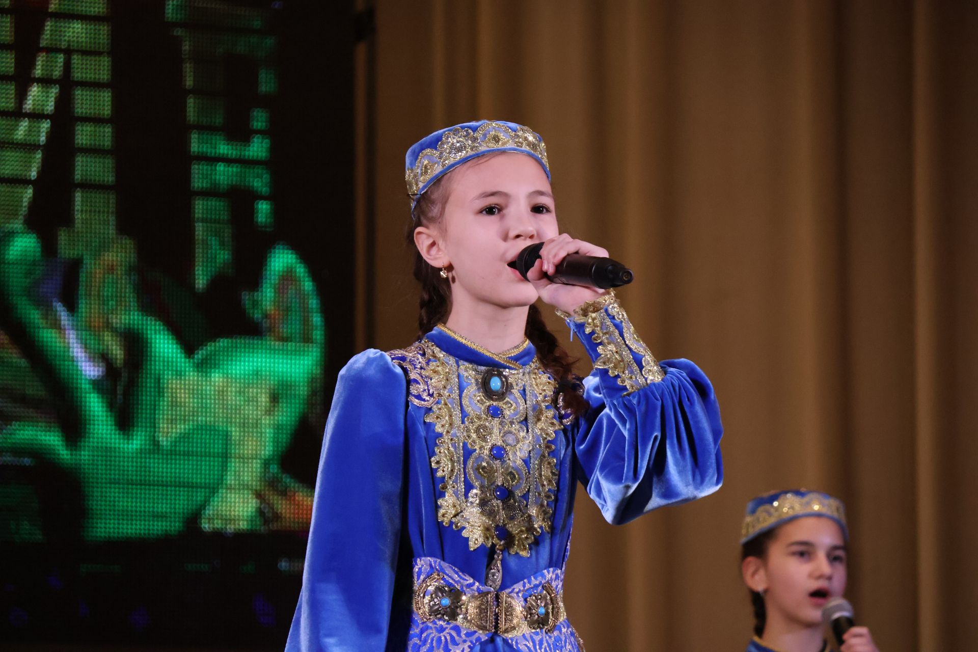 «Йолдызлык-2026»: Актаныш районы мәктәп укучыларының гала-концертыннан безнең репортаж