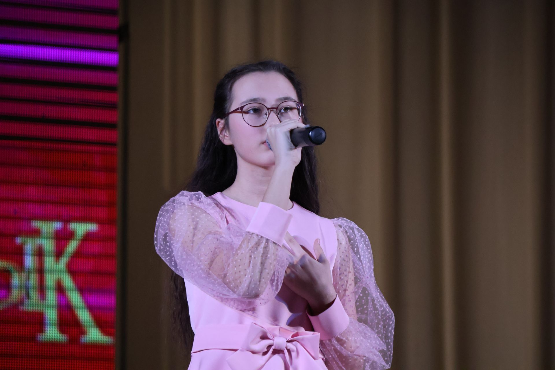 «Йолдызлык-2026»: Актаныш районы мәктәп укучыларының гала-концертыннан безнең репортаж