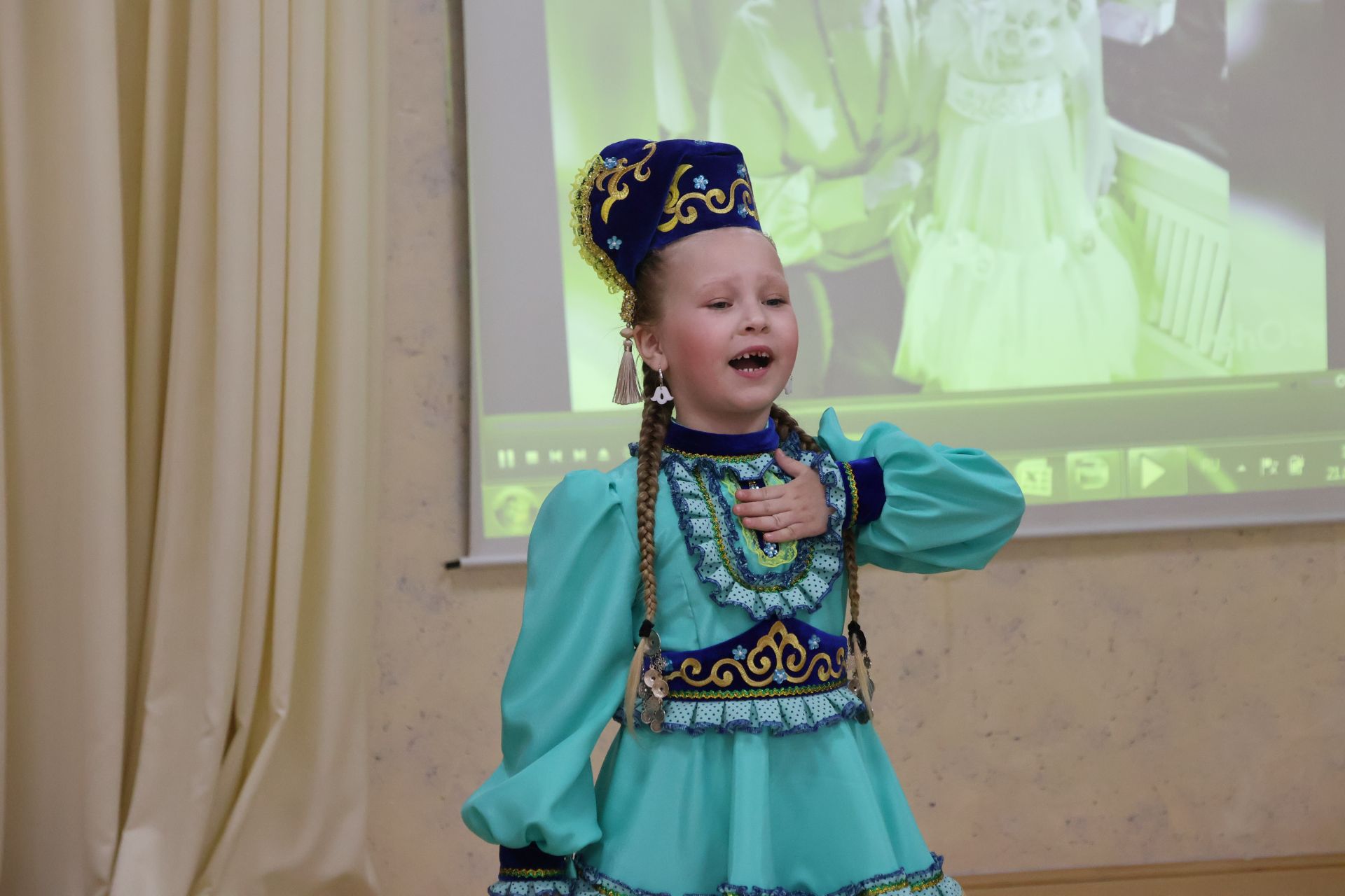 «Татар кызы», «Татар егете» конкурсыннан безнең фотолар