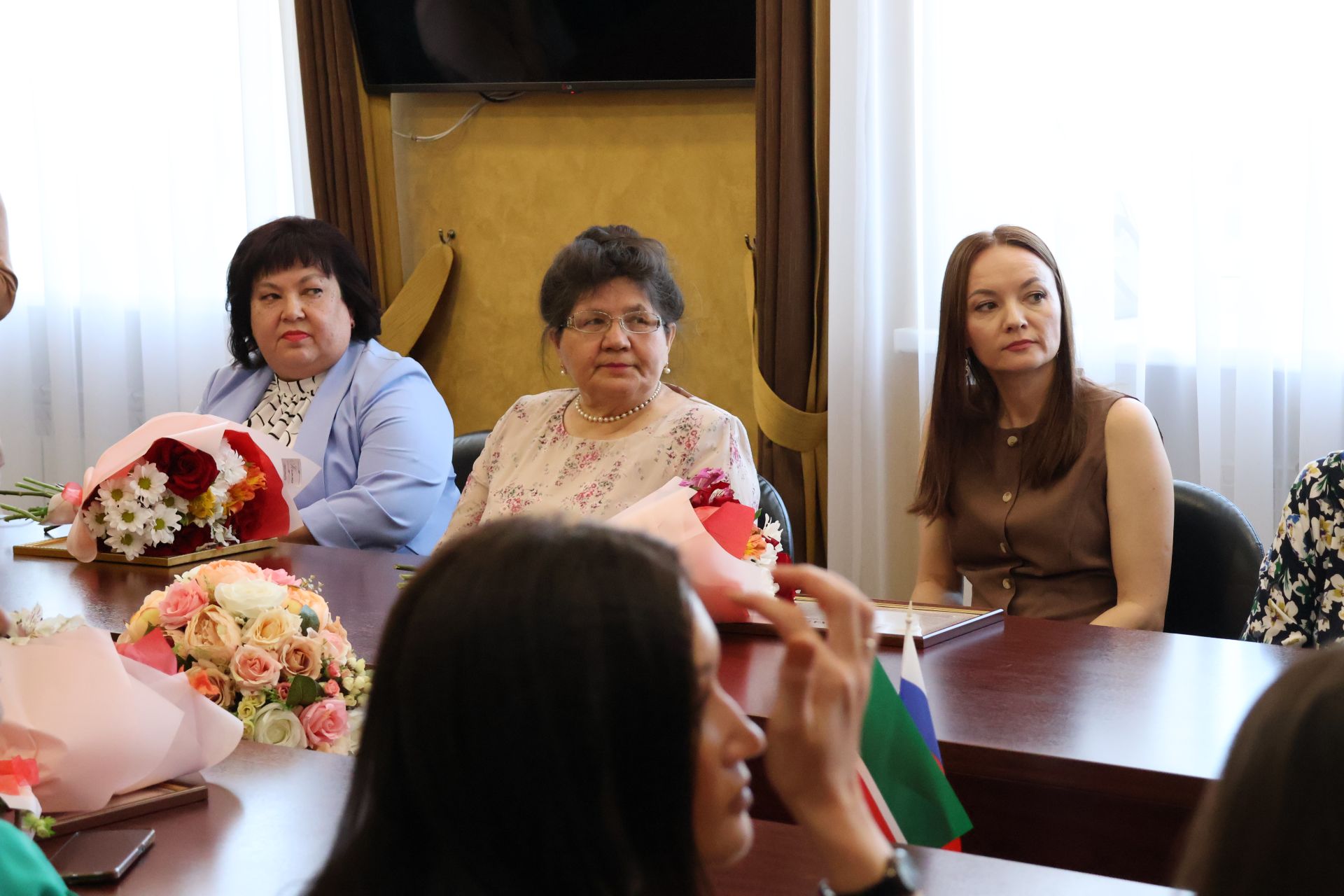 Актаныш районында социаль өлкә хезмәткәрләренә дәүләт бүләкләре тапшырылды