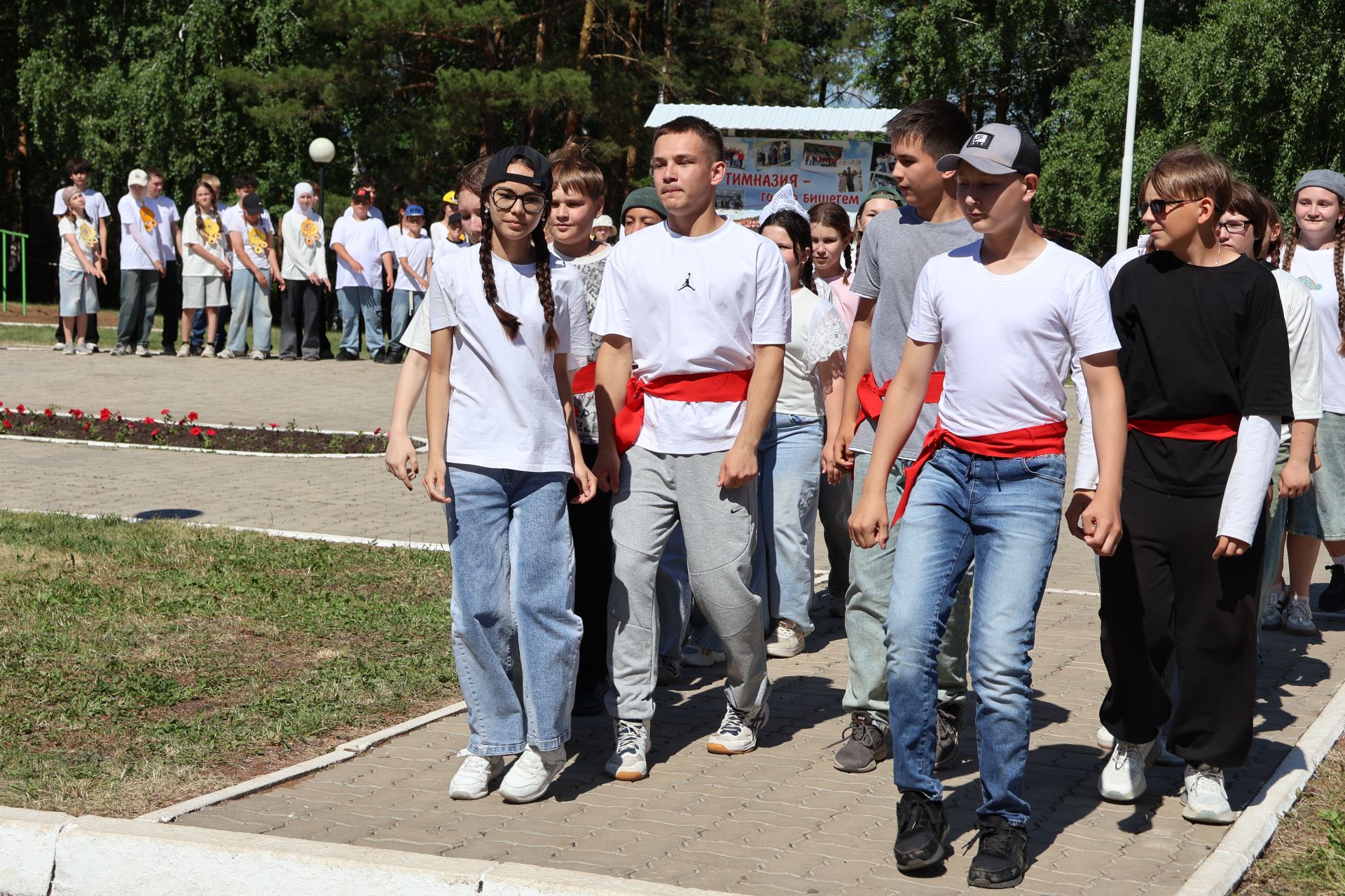 Дуслык һәм бердәмлек мохиты: «Бүләк» лагеренда 21 төбәктән килгән балалар ял итә